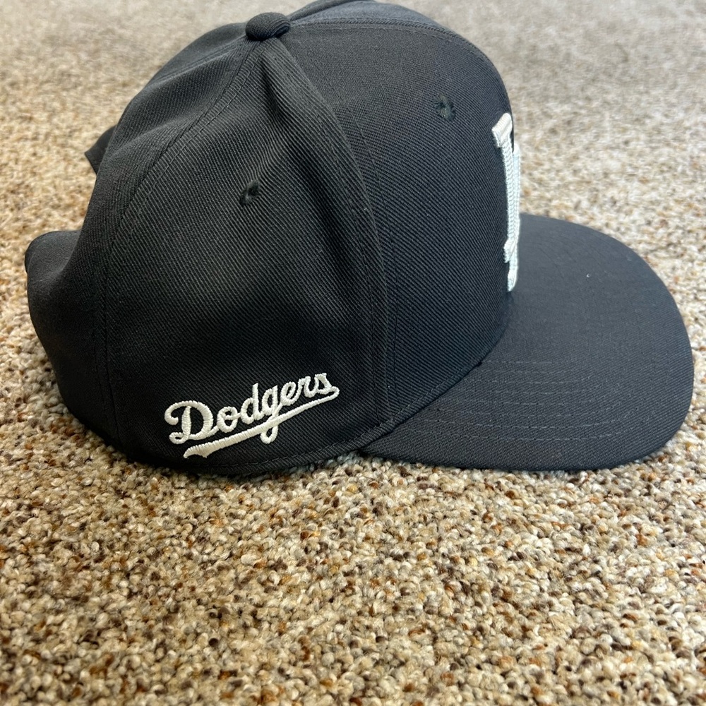 Nike LA Dodgers Blue Hat M/L Pro Cap Dri-Fit - Picture 2 of 4